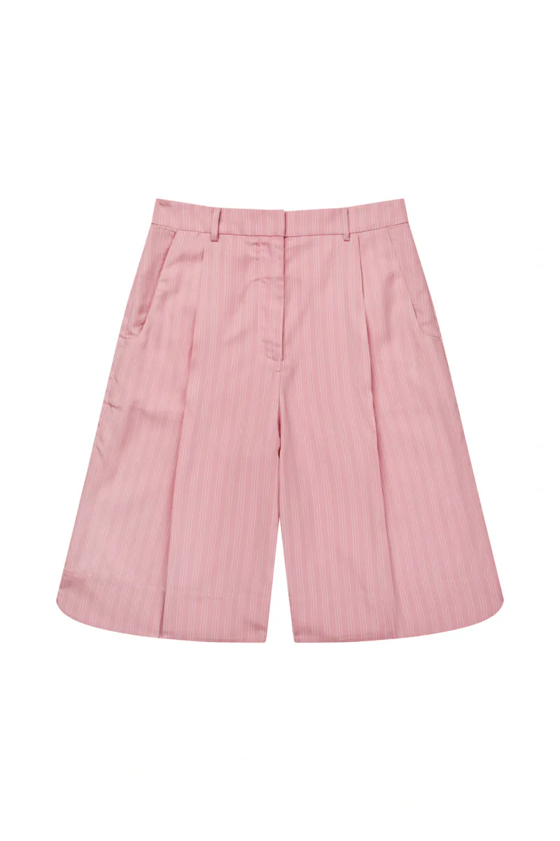 Uama Shorts, Rose
