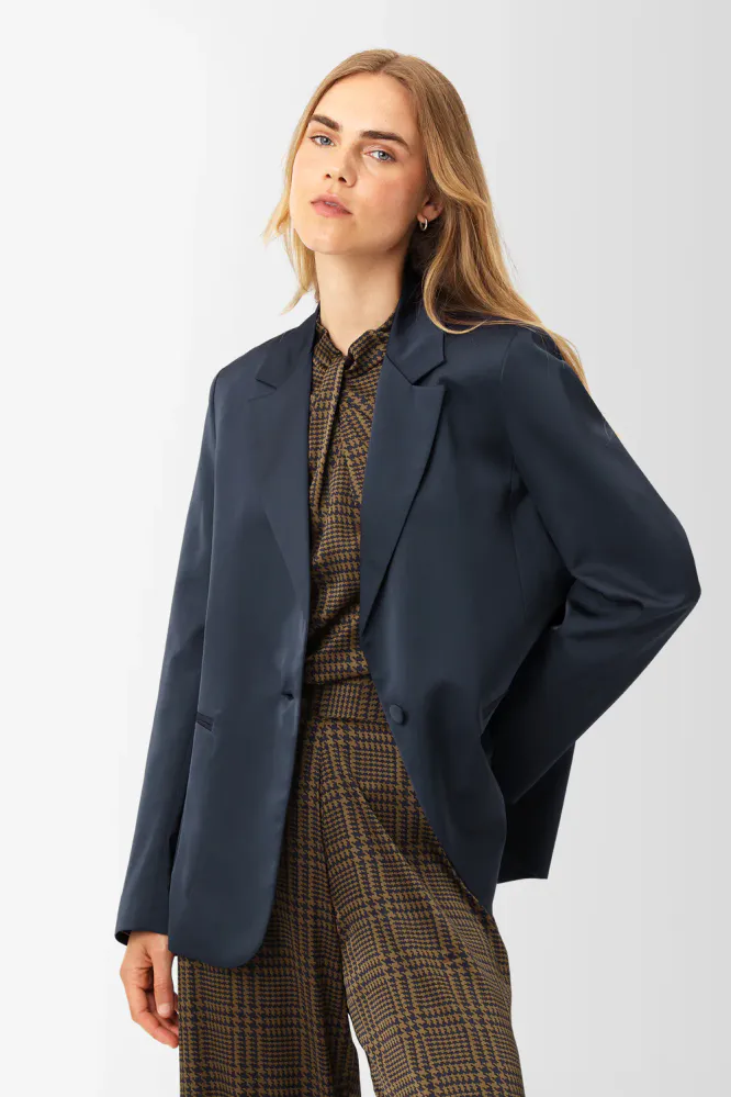 Miller Blazer, no. 8, Hammered Sapphire