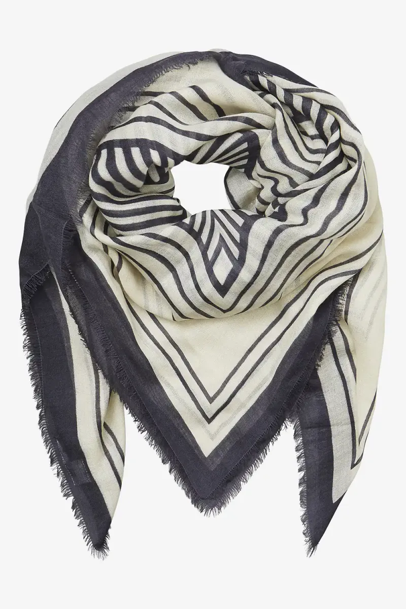 Annie Siw Scarf