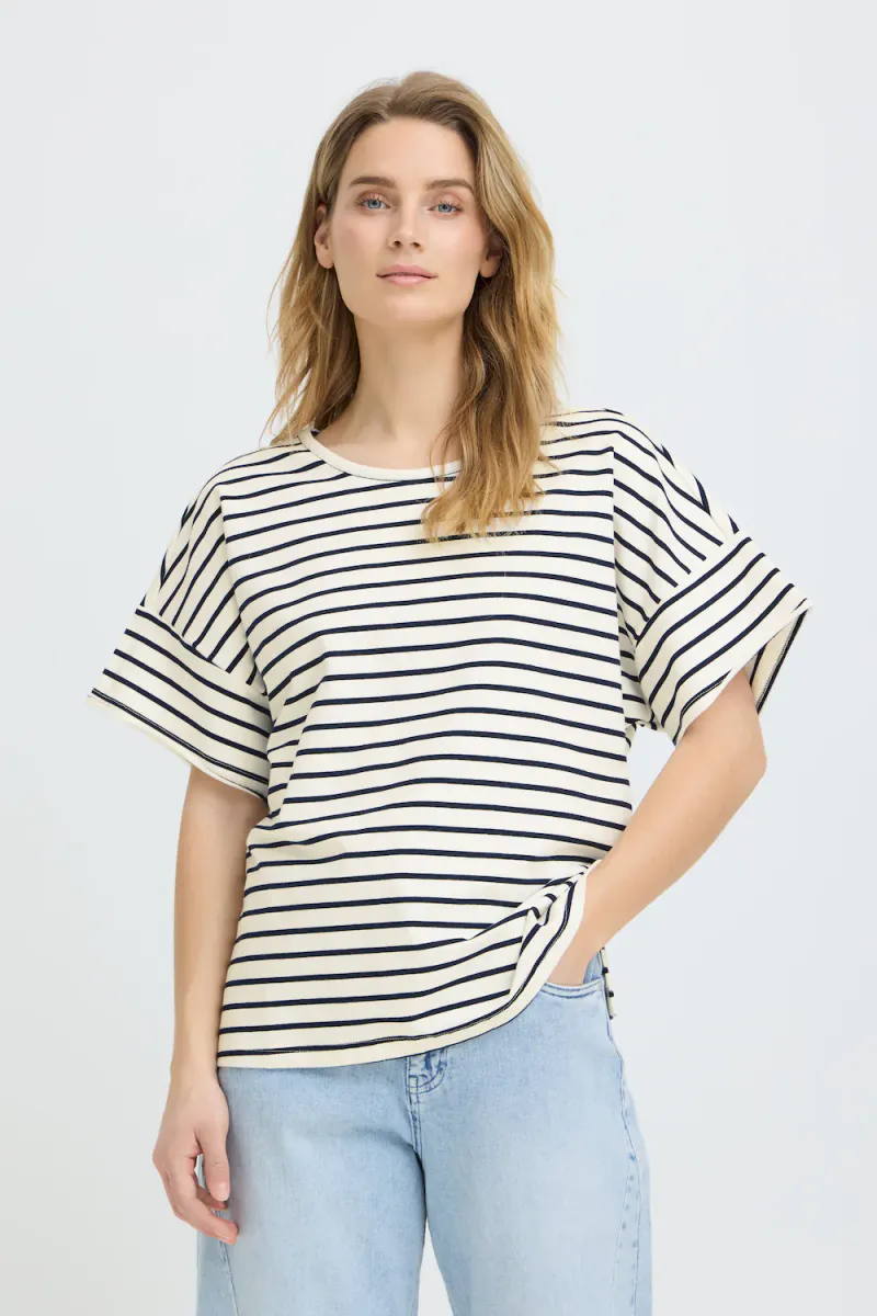 Camilla T-shirt, Black Beauty