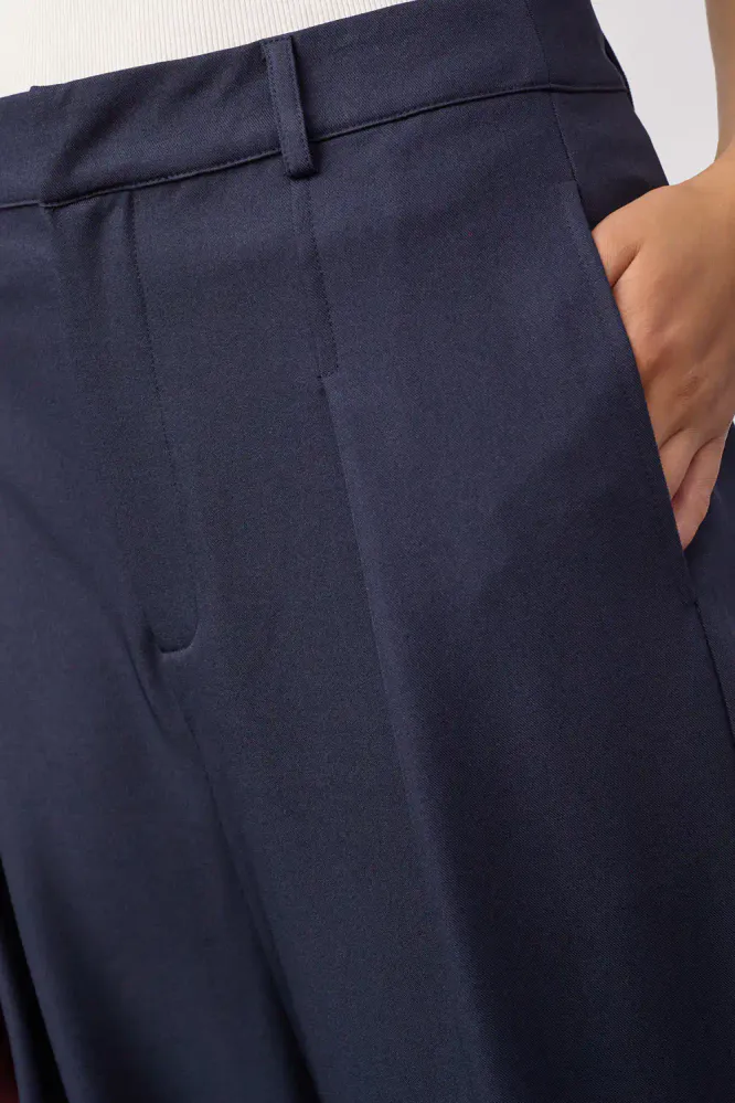 Luna Pleat Pant, Navy